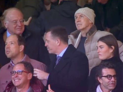 Franco Baresi torna a San Siro dopo la malattia: lungo applauso dei tifosi