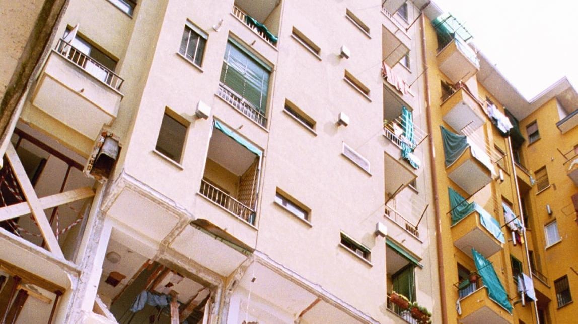 Uccise il poliziotto ma è libero da più di un anno