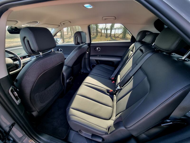 Hyundai Ioniq 5 2023: guarda le foto 9