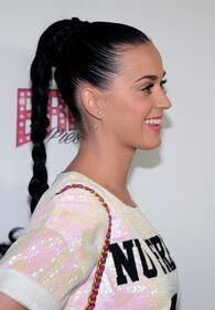 Katy Perry sexy, tutti i look 18