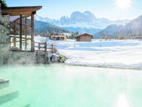 Val d'Ega, le Dolomiti family & wellness friendly