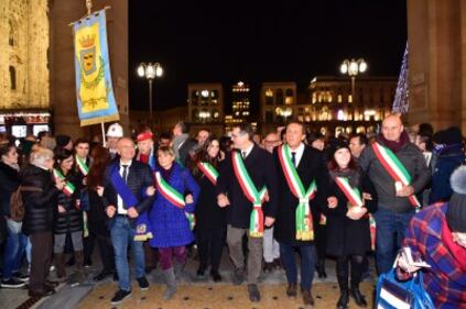 Sindaci a Milano: in seicento con Liliana Segre 1