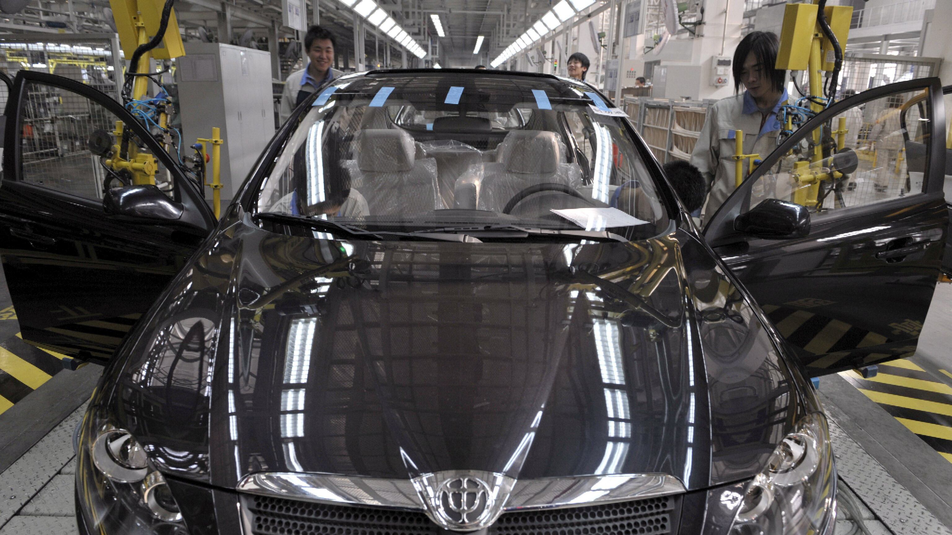 Auto, mercato migliora in Europa ma in Italia è ancora in calo