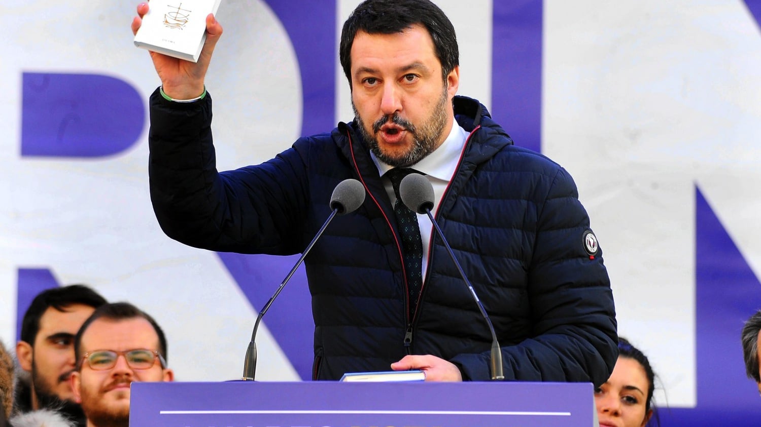 Così Salvini e la Lega spopolano tra i cattolici conservatori