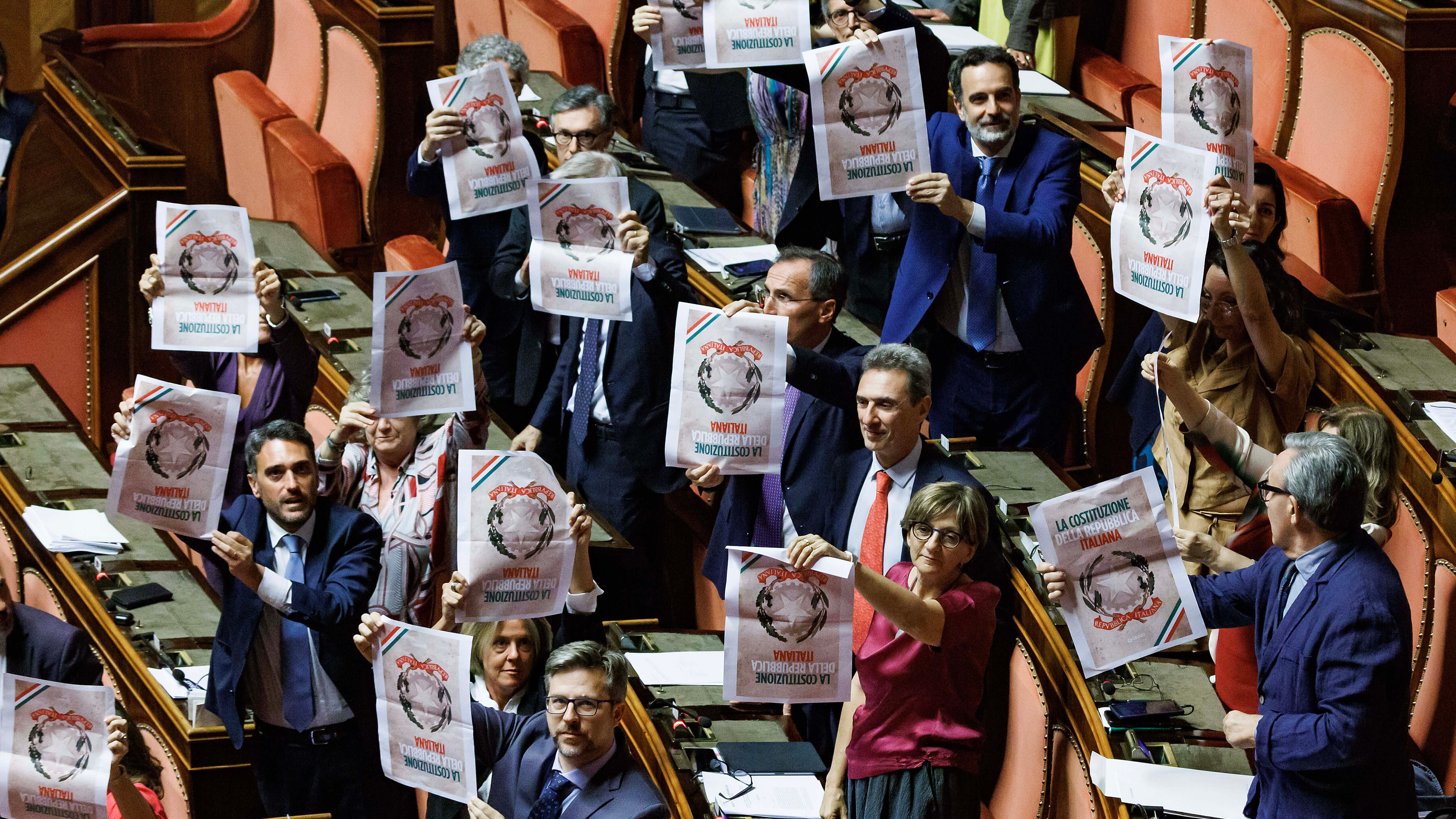Finisce l'anomalia del "contropotere" giudiziario