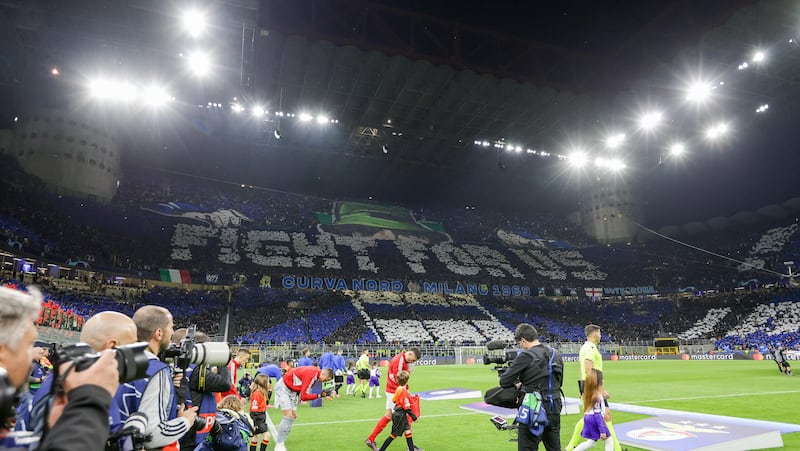 Coreografia Inter Benfica