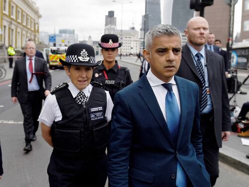 Londra, il sindaco rafforza la sicurezza delle moschee