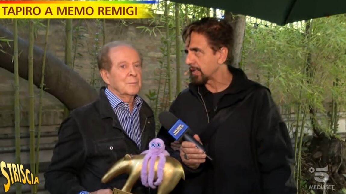 "Ho commesso un grave errore". Il mea culpa di Remigi (che riceve il tapiro d'oro)