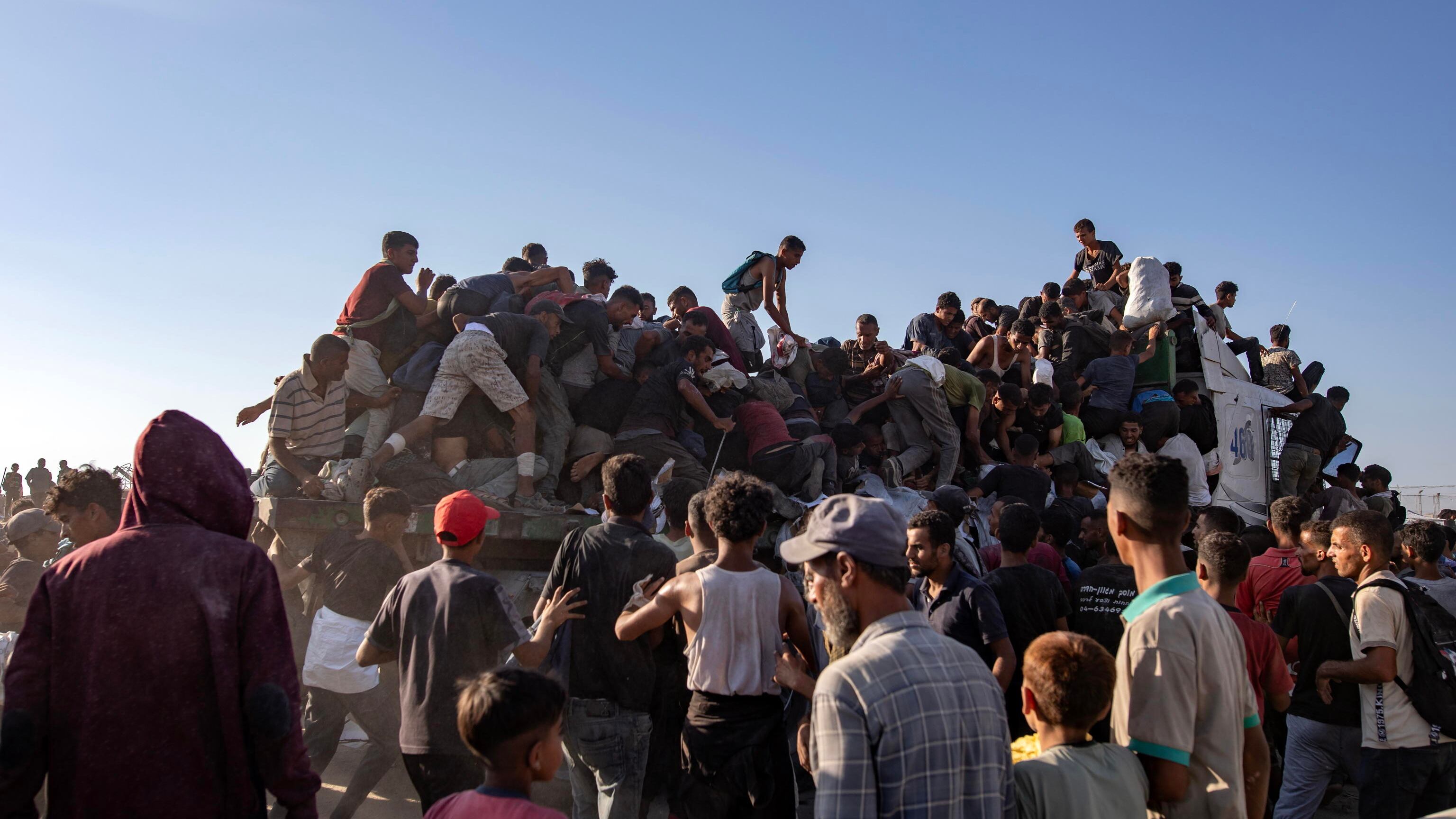 "Accesso immediato agli aiuti a Gaza". L'appello di 26 Paesi (e dell'Italia) a Israele