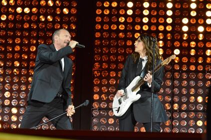 Laura Pausini e Biagio Antonacci in concerto a Pescara 6