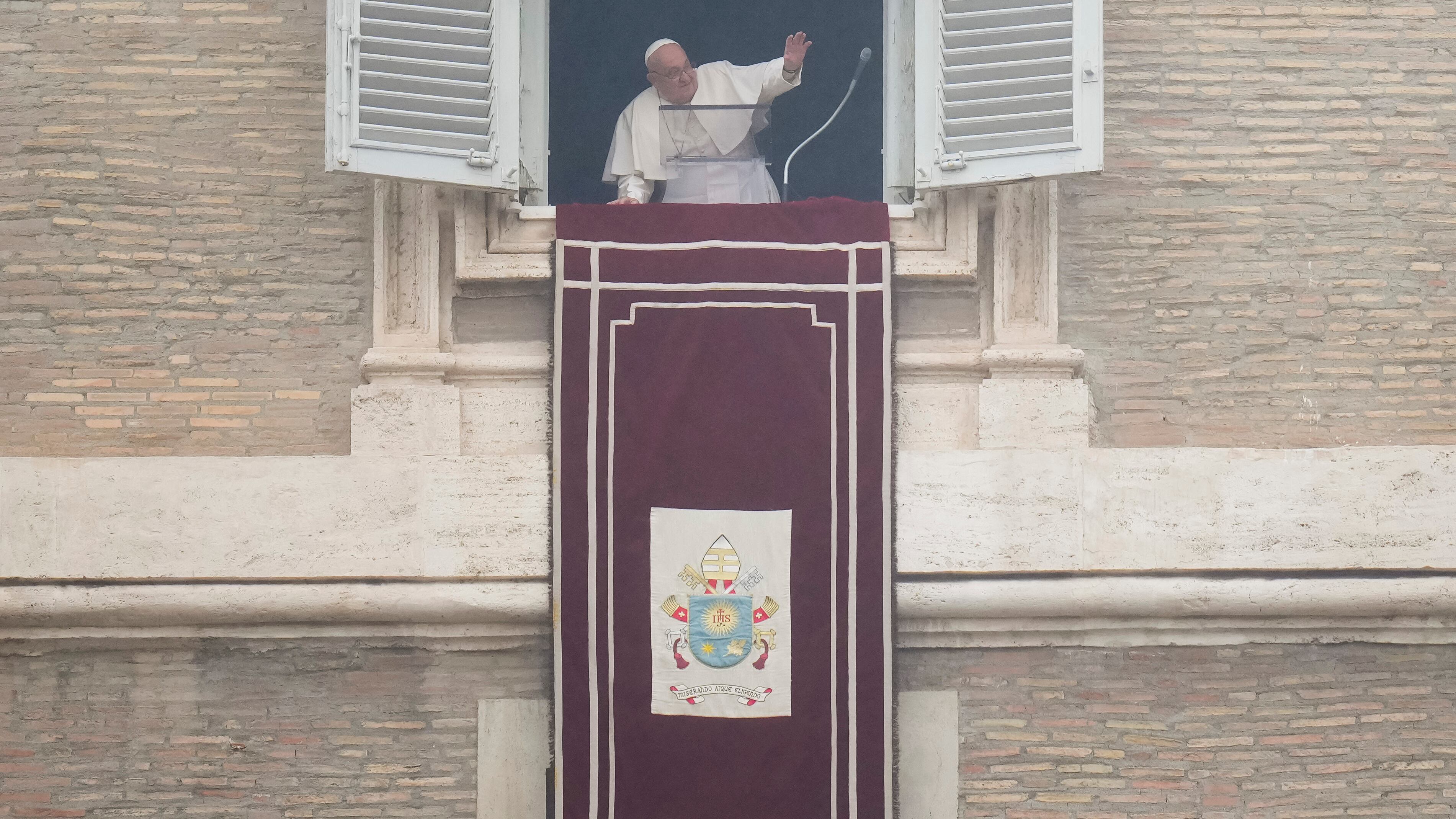 Bergoglio, l'appello dopo il caso Iran