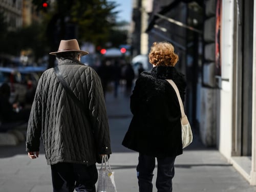 Pensione, l’INPS può pignorarla per recuperare contributi omessi o indebiti: cosa sapere