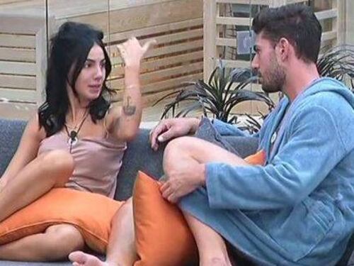 Gf Vip, Giulia a Ignazio: "Magari Cecilia sta facendo per l'ultima volta l'amore con Francesco"