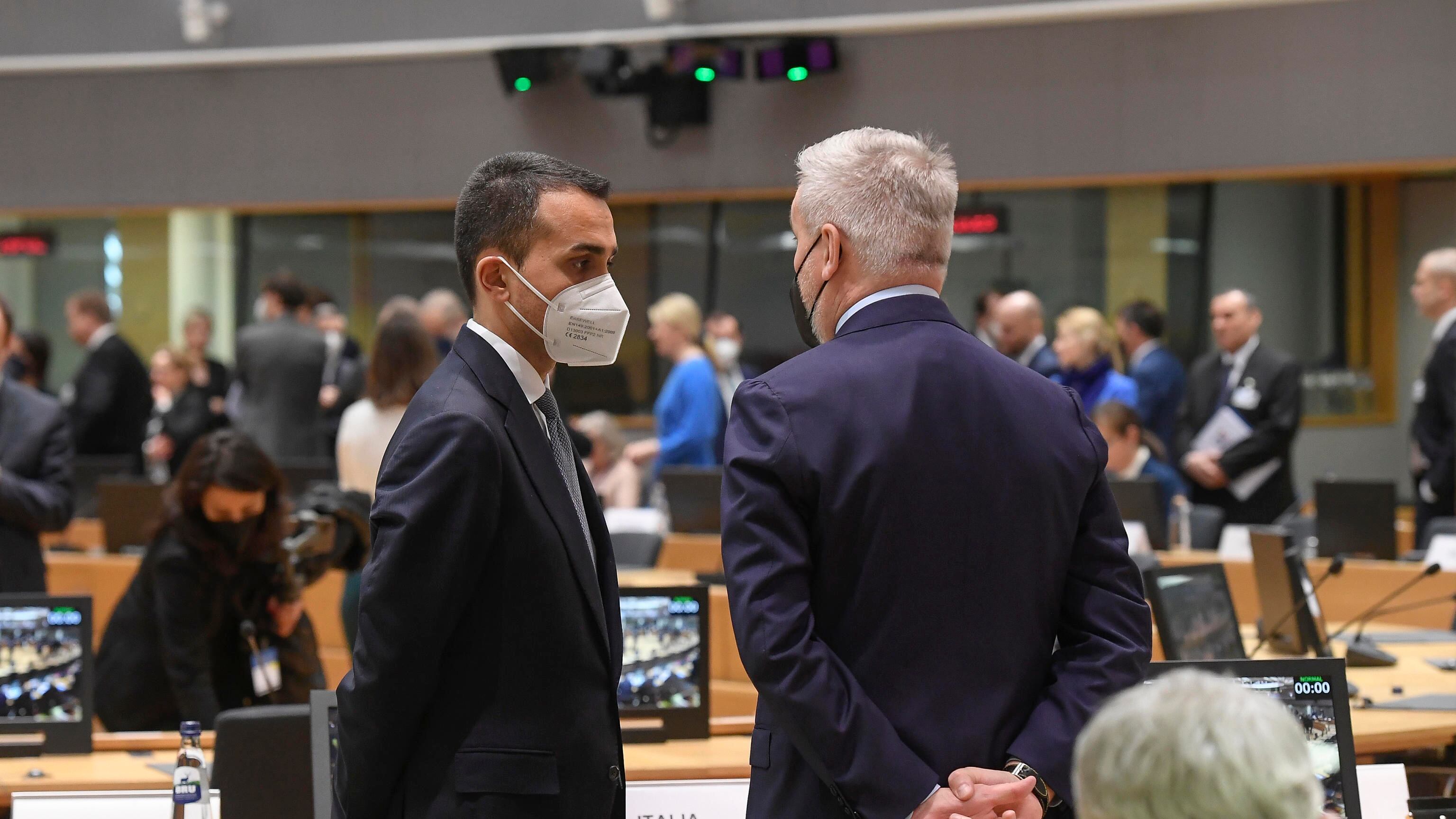 Via libera alla "nuova" difesa europea: 5000 uomini