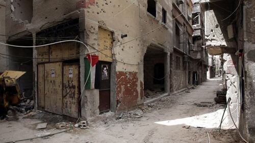 Le macerie del campo di Yarmouk 11
