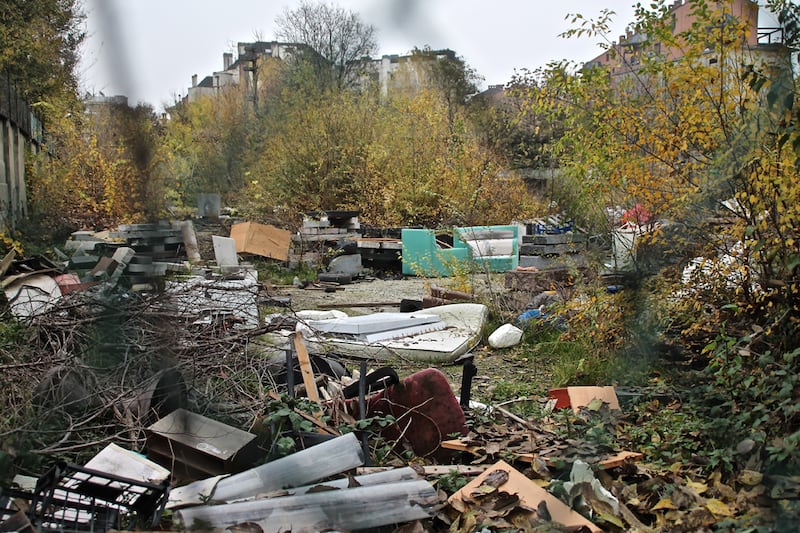 Che fine fanno i rifiuti che portiamo in discarica? Nei campi rom 2