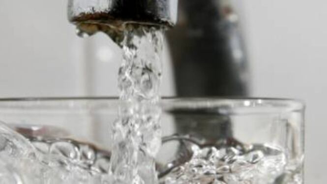 "Manca l'acqua potabile". E i cittadini chiedono l'intervento delle toghe