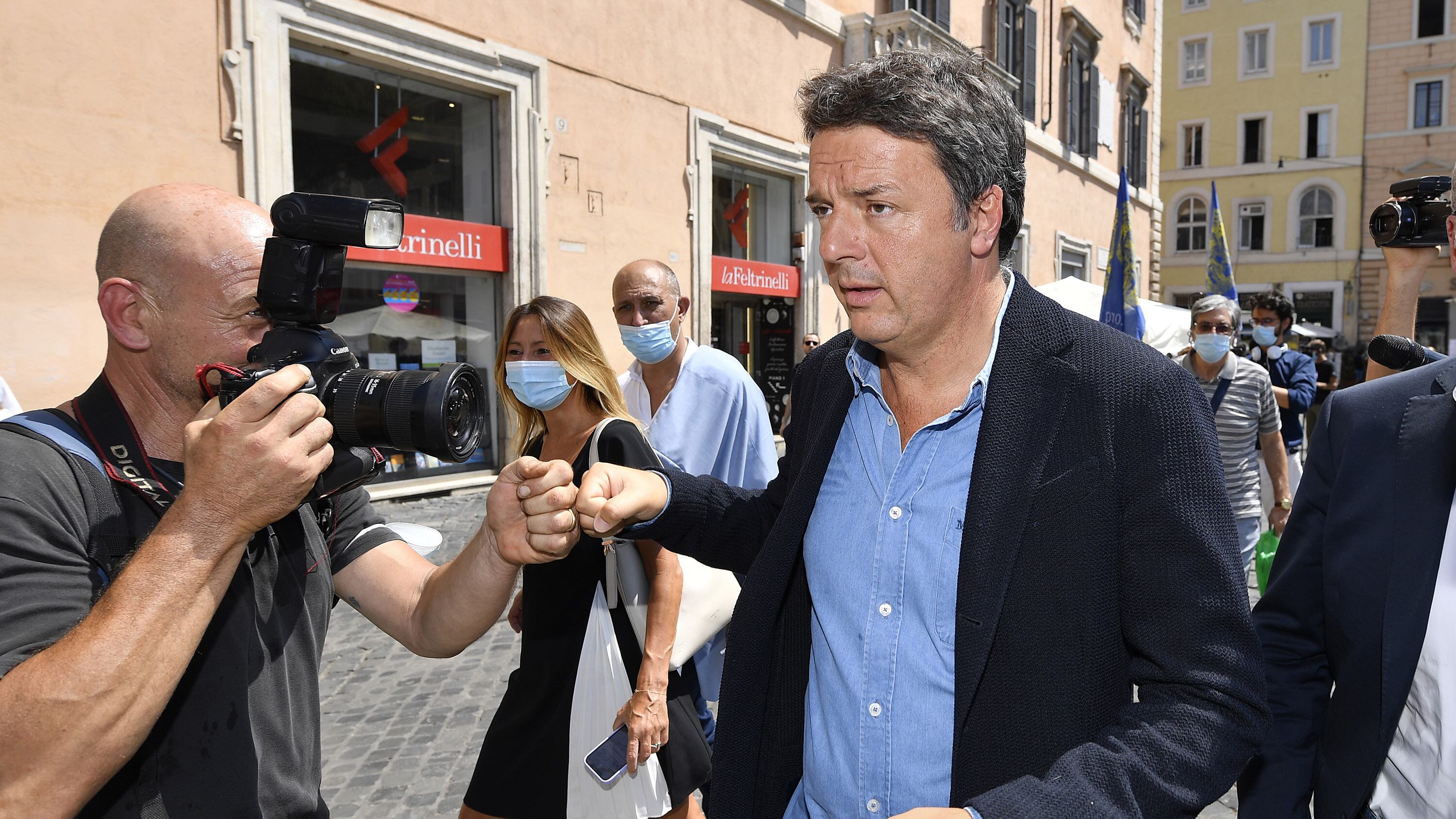 La sinistra che ama i veti ora vuole liquidare Renzi