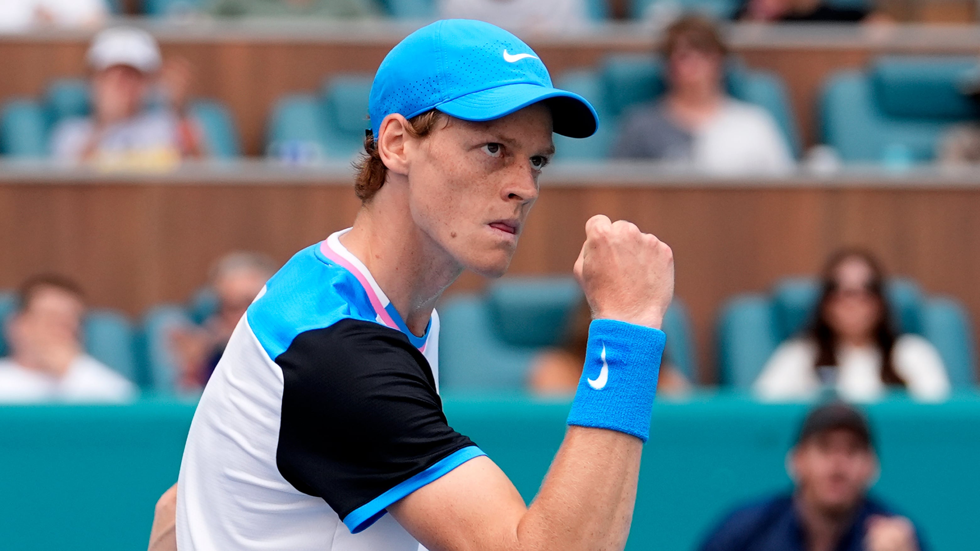Aspettando un'altra scalata. Serena incorona già Jannik
