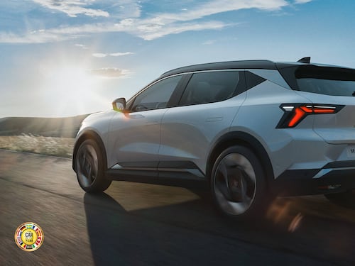 La Renault Scenic E-tech Electric è l'auto dell'anno 2024