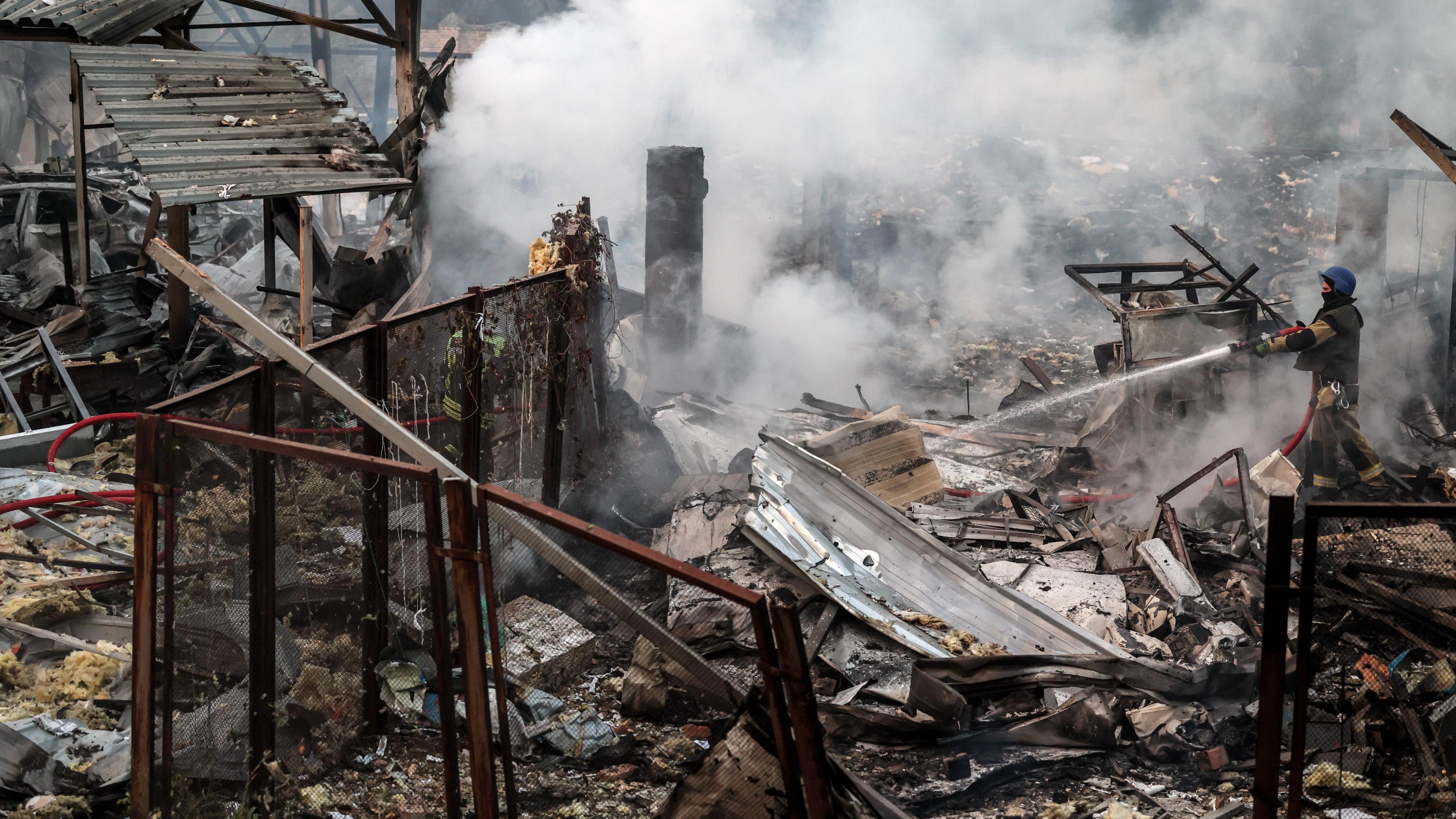 Notte di fuoco in Ucraina: pioggia di missili russi su Kiev
