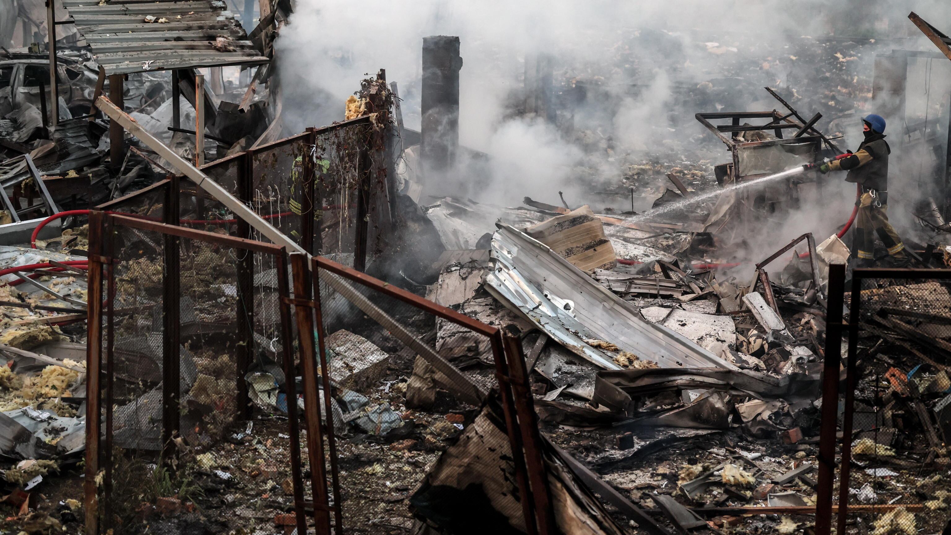 Notte di fuoco in Ucraina: pioggia di missili russi su Kiev