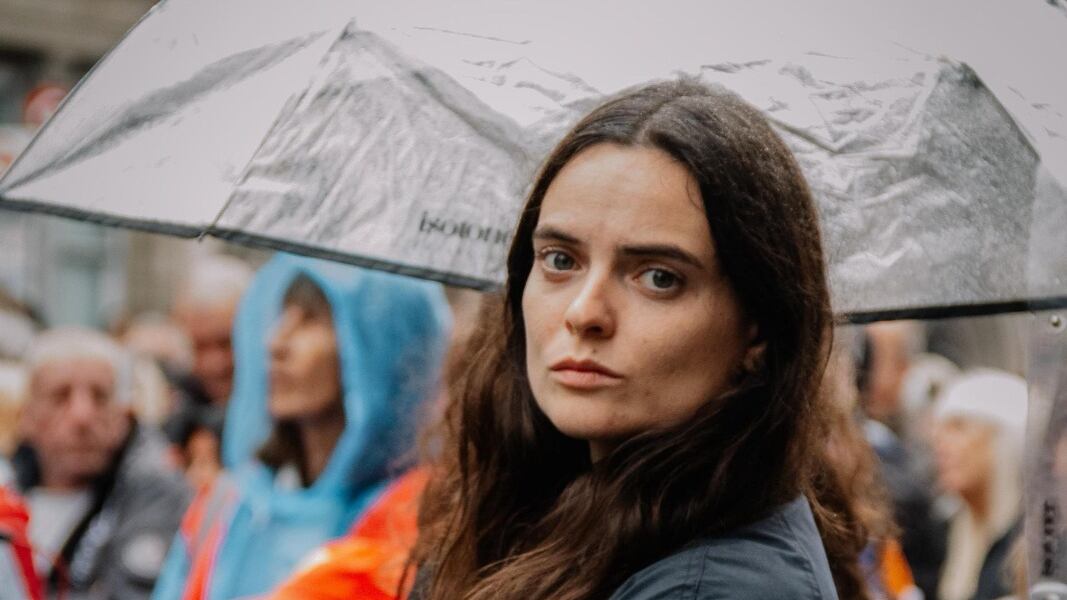 "La sinistra è muta sui violenti stranieri. Parla di patriarcato solo per gli europei"