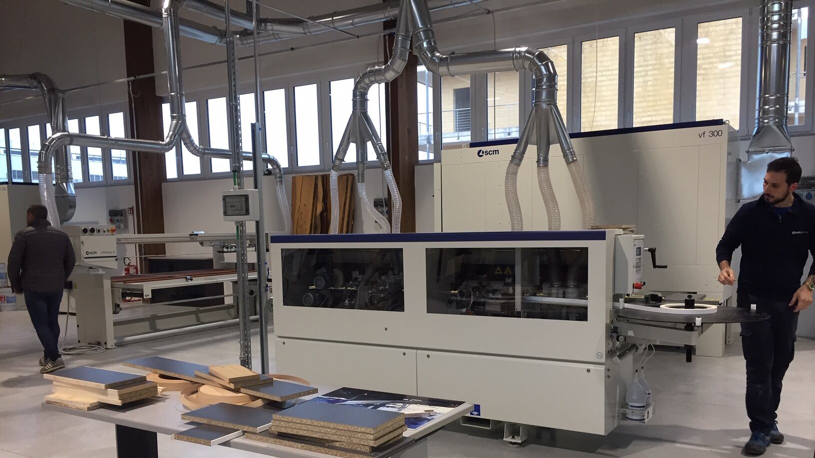 Polo formativo di Lentate, presentato il database dei materiali innovati per il legno-arredo