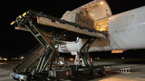 Le mascherine regalate alla Cina imbarcate a Brindisi 4