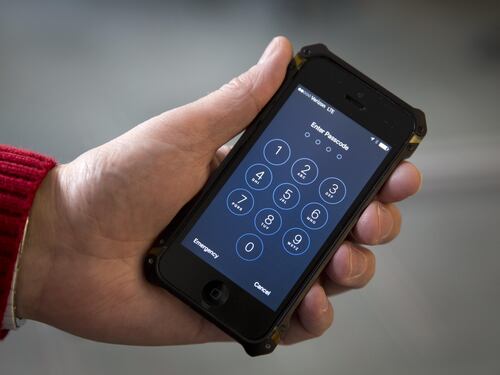 Come sbloccare l'iPhone eludendo il codice d'accesso