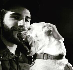 Miley Cyrus e Liam Hemsworth, le foto della coppia  11