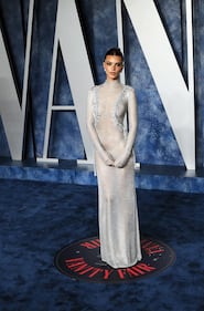 Oscar 2023, Emily Ratajkowski 1