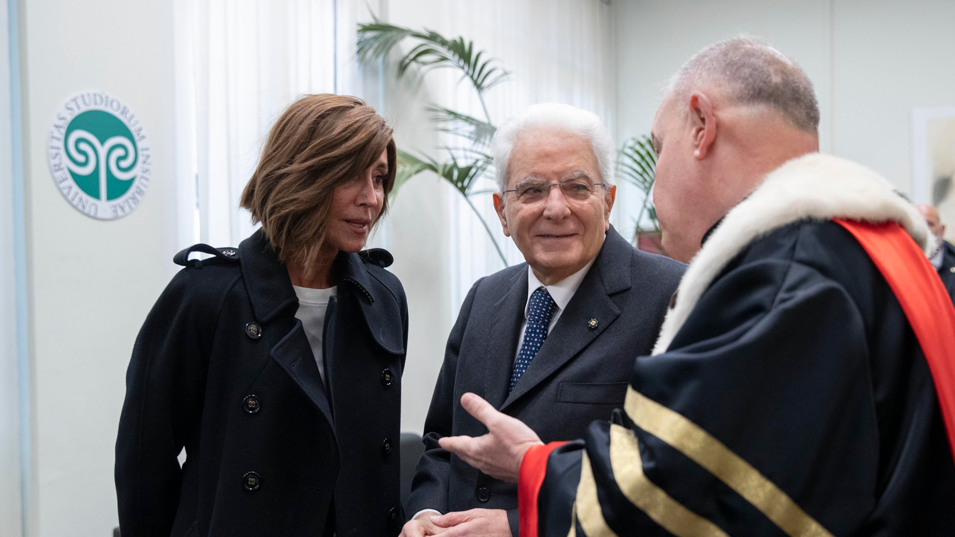 Ue, il richiamo di Mattarella: "Nessuno può affrontare le sfide da solo"