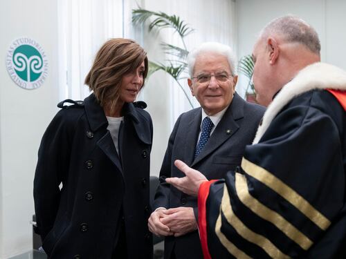 Ue, il richiamo di Mattarella: "Nessuno può affrontare le sfide da solo"