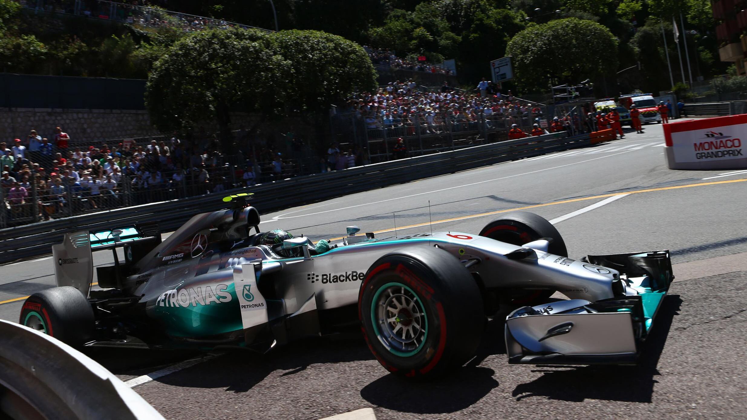 Nico, pole con il trucco Ed Hamilton gliela giura