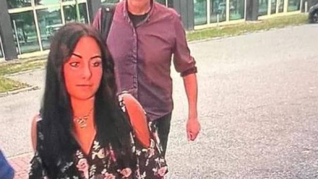 I paletti per evitare la strage. Chi è la 25enne Enza Repaci. "Per tre volte ho detto no"