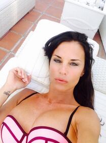 Antonella Mosetti: ​un fisico da urlo 7