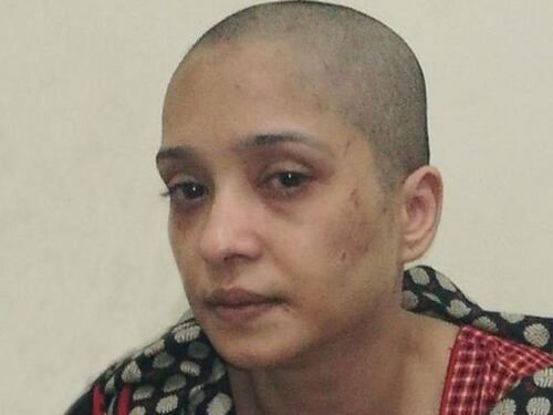 Rasata a zero e picchiata dal marito: denuncia choc della donna pakistana