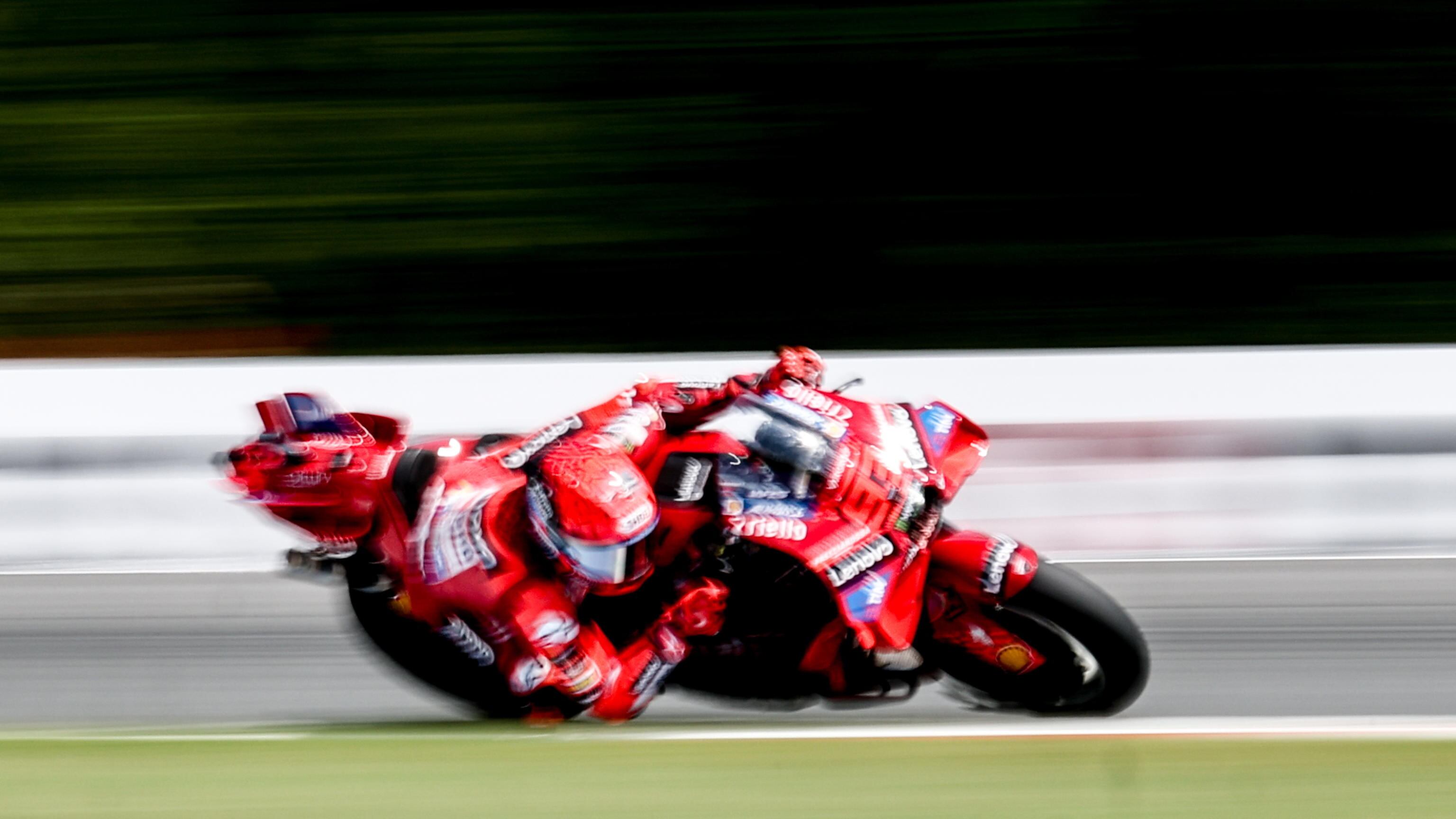 MotoGp, in Austria sprint race a Marc Marquez. Pole per Bezzecchi, Bagnaia out