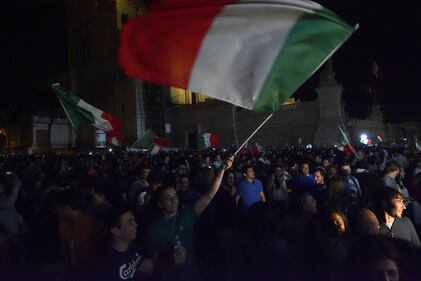 Tifosi azzurri in festa 16