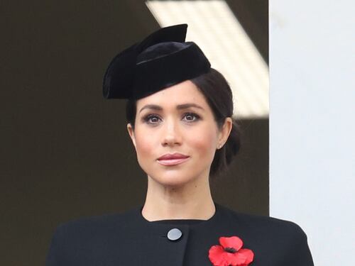 "Ha dimenticato la sua vera famiglia". Ora contro Meghan Markle c’è anche lo zio