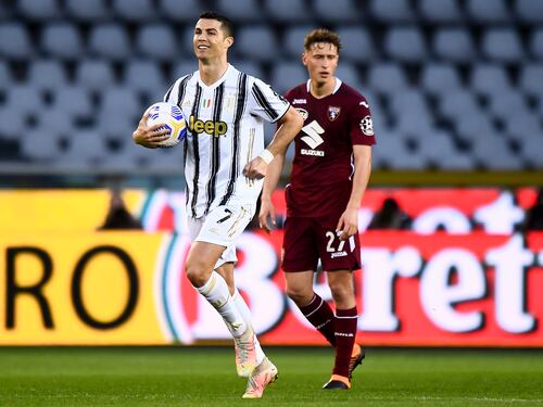 La Juve "balla" sempre ma il Toro non fa festa CR7 salva (per ora) Pirlo