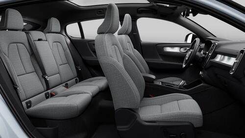 Volvo XC40 e C40 Recharge: guarda le foto 8