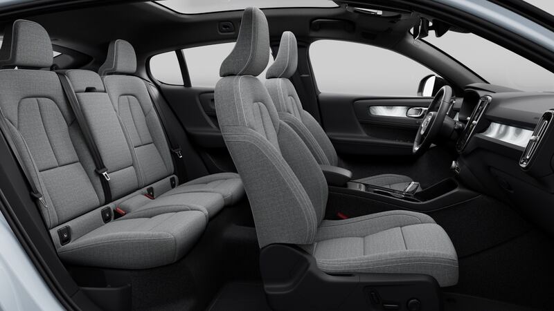 Volvo XC40 e C40 Recharge: guarda le foto 8