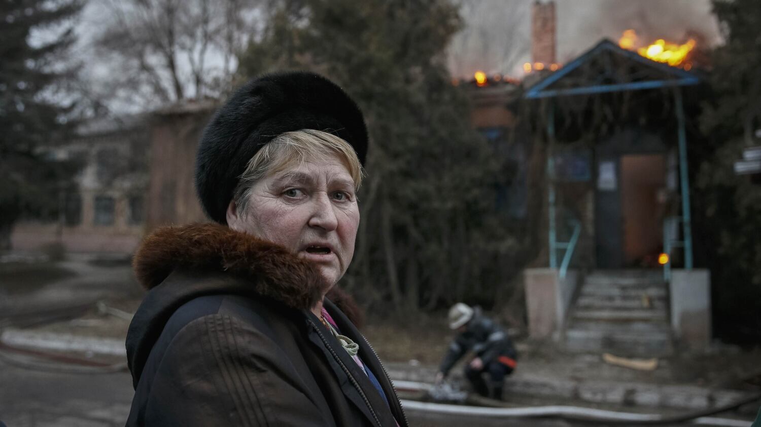 Merkel chiama Putin e Poroshenko. "Mosca si faccia sentire dai ribelli"