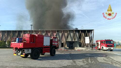 Cavenago, incendio nell’azienda Planet Farms 3