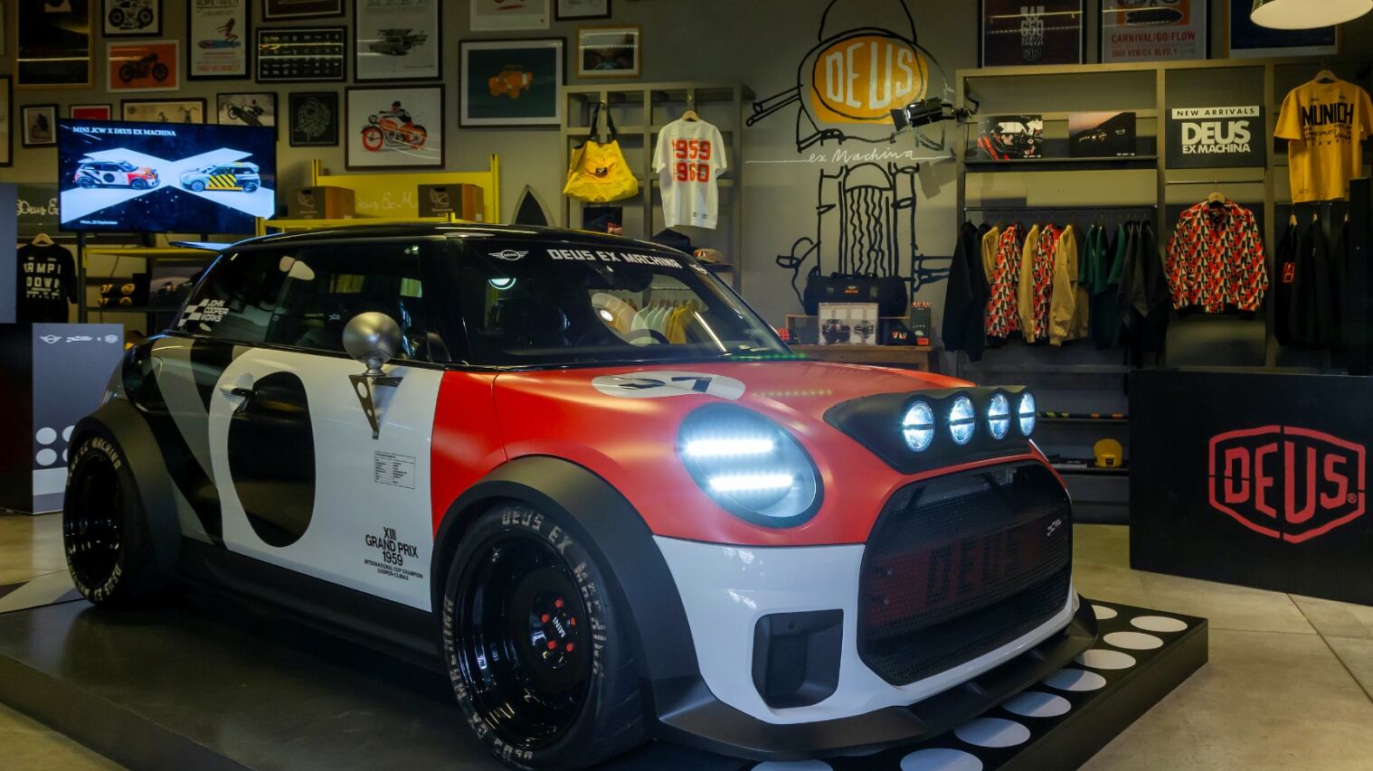 MINI John Cooper Works x Deus Ex Machina: quando velocità e creatività corrono insieme