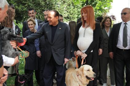 Berlusconi e gli amici degli animali di Forza Italia 4