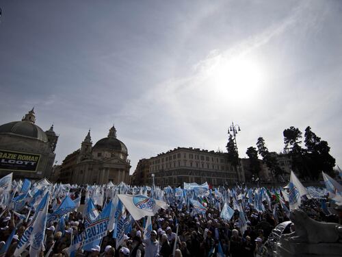 Berlusconi condannato, Pdl in piazza sabato