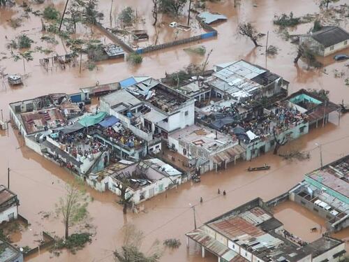 Dall'Italia 12 tonnellate di aiuti umanitari diretti in Mozambico
